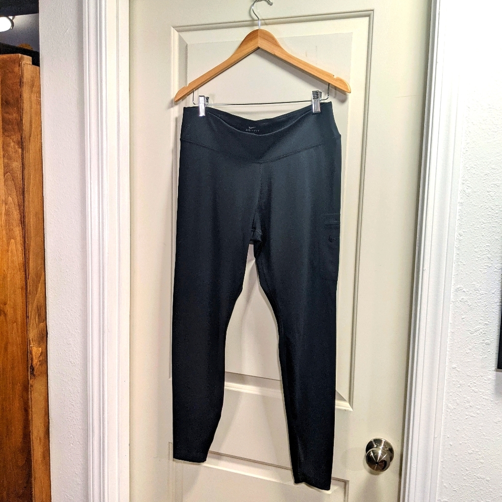 Nike Dri Fit Athletic Leggings Plus Size Line